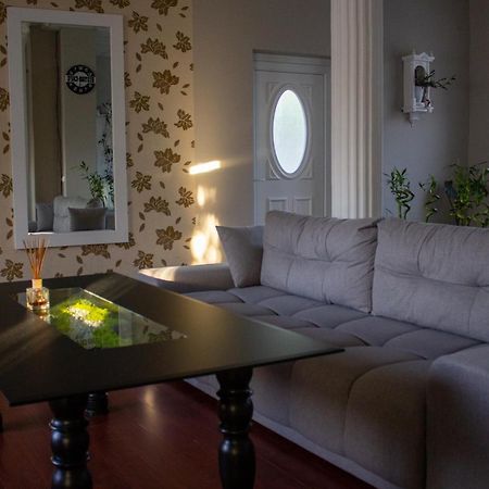 Yox Apartment 1 ออราแด ภายนอก รูปภาพ